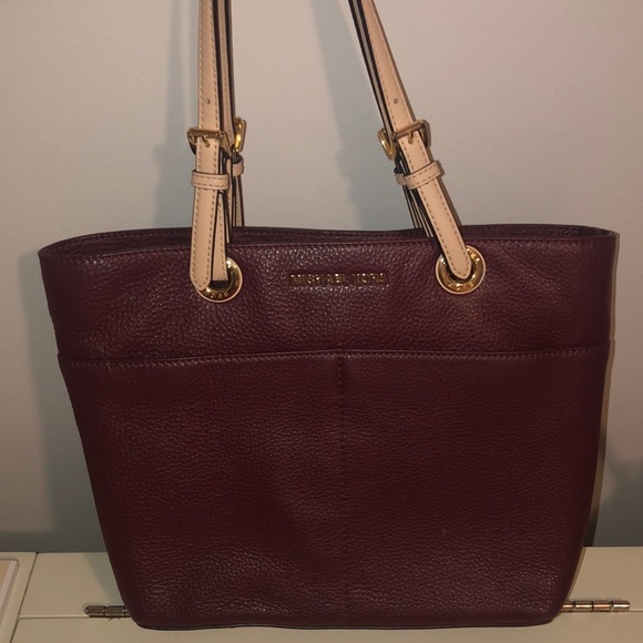 bedford medium pebbled leather tote